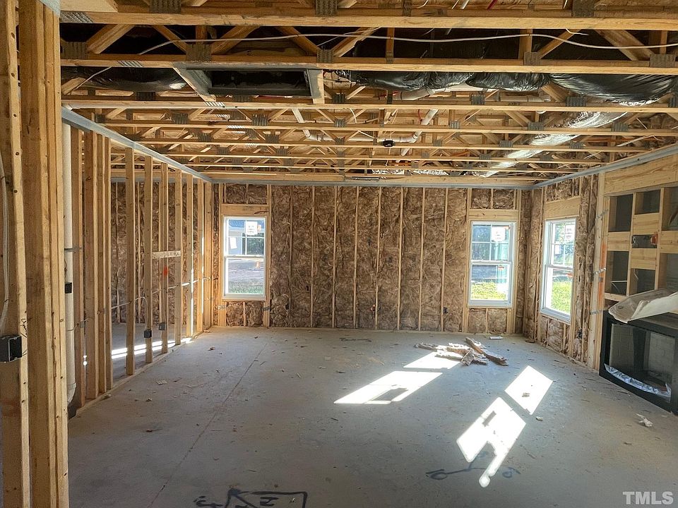 2nd image of 157 Shadybrook Dr