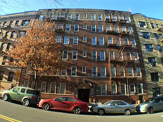260 Seaman Avenue in Inwood