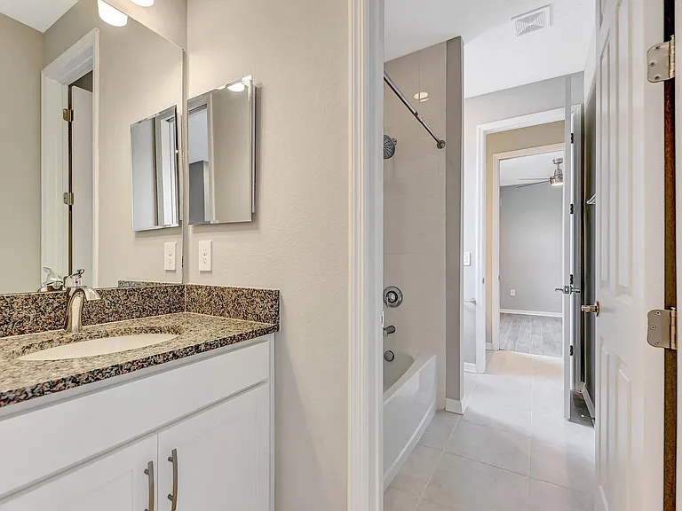 5825 Millennium Silver Ct — Photo 40