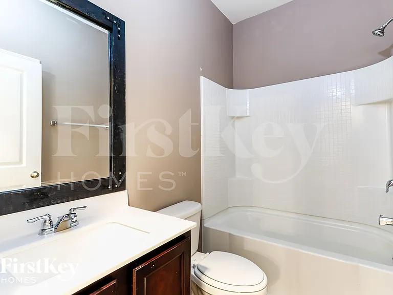 336 Alexander Ln — Photo 13