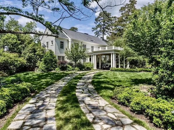 729 E Franklin St, Chapel Hill, NC 27514