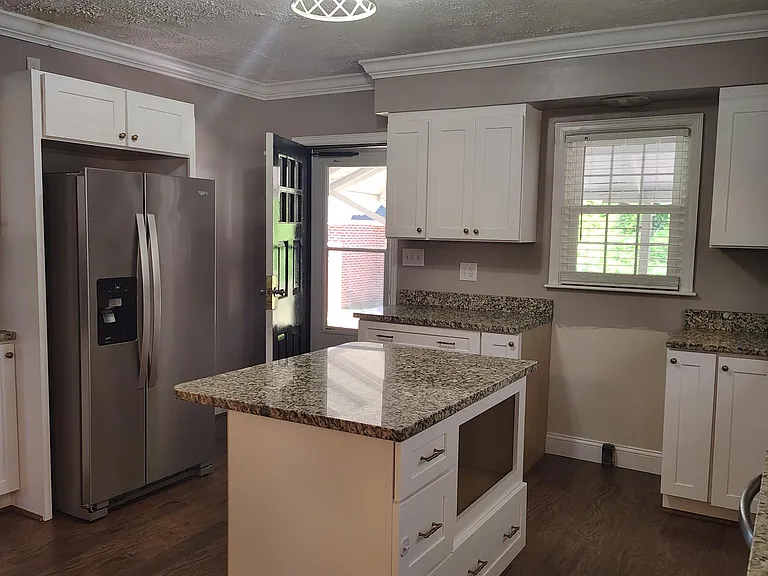 910 Pireway Rd — Photo 5