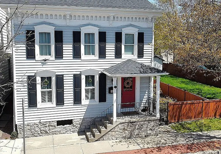 56 S 5th St — Photo 18
