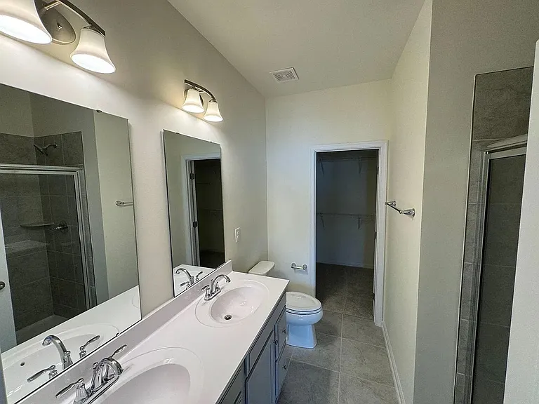 6326 Cleburne Ct — Photo 22