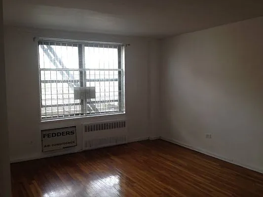 Rented by 4 Points Properties | media 13