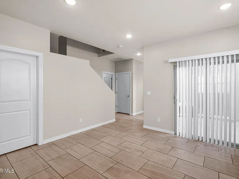 380 Canyon Vista Dr — Photo 12