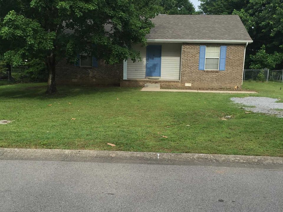 1st image of 579 Brady Dr
