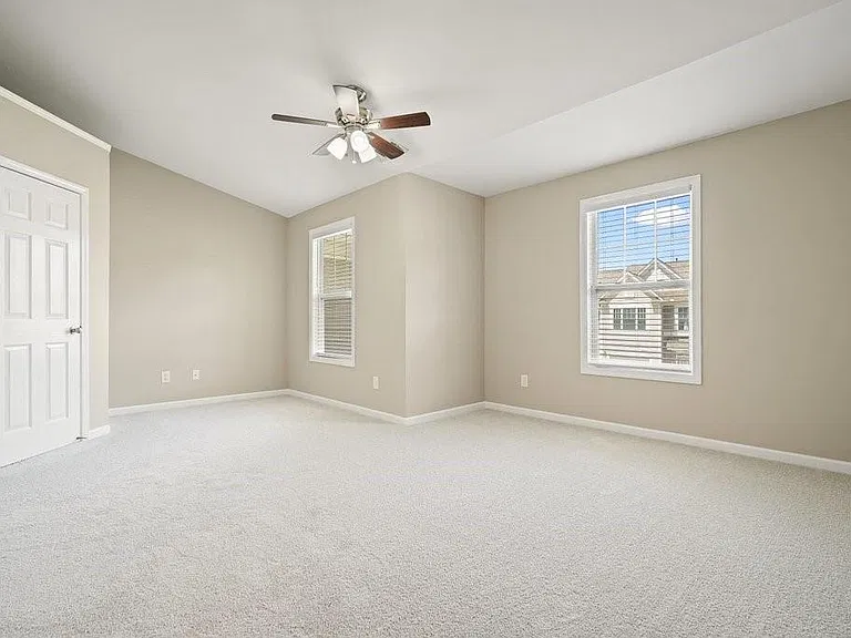2045 Lakeshore Overlook Dr — Photo 26