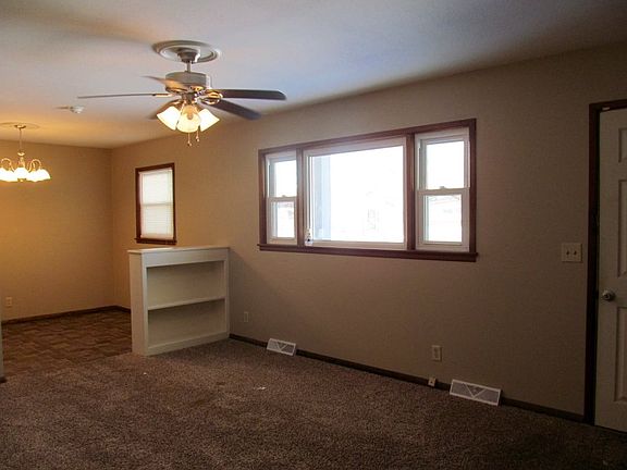 4th image of 4647 S Charles Ave