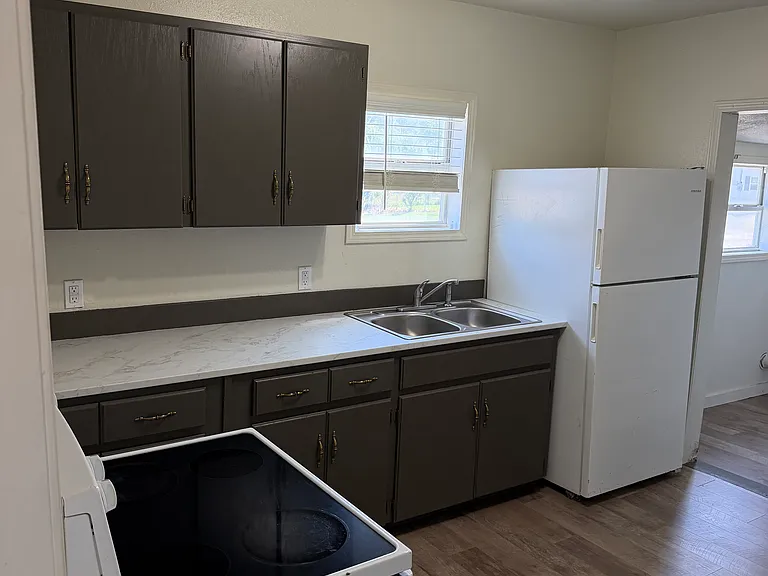 701 L St NW — Photo 3
