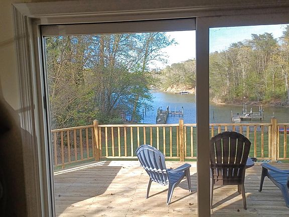 4th image of 375 Swaggers Point Rd