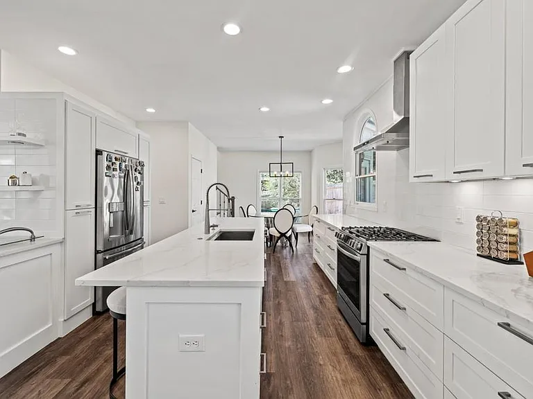 7210 Amberleigh Way — Photo 63