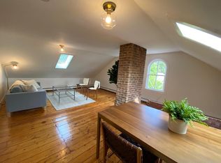 14 Barnes St, Providence, RI 02906