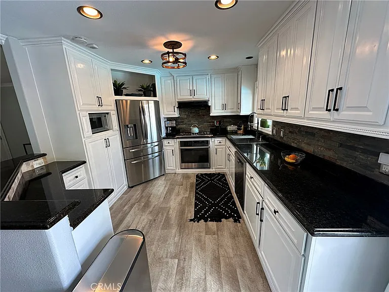 5311 Hendricksen Dr — Photo 11