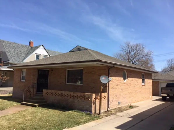 905 E 1st St, McCook, NE 69001