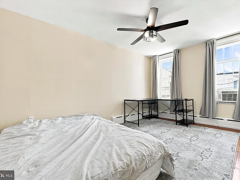 707 S Mildred St — Photo 14