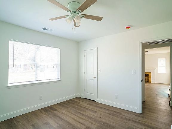 2nd image of 5808 Avenue O #5808