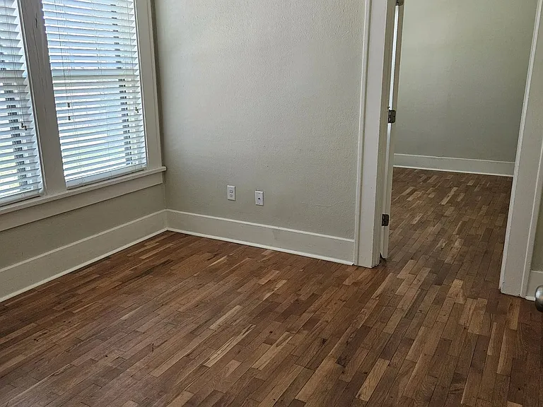523 Orange St — Photo 14