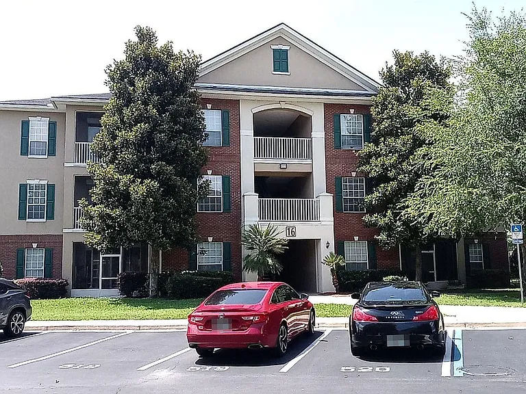 785 Oakleaf Plantation Pkwy #1613 — Photo 1