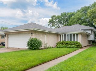 1650 Forest Rd, La Grange Park, IL 60526