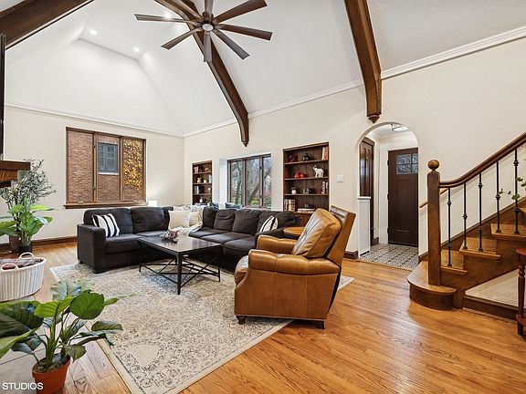 4th image of 2316 Lawndale Ave
