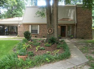 205 Deep Dale Ln, Conroe, TX 77304