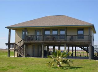 78 Burleson Dr, Port Lavaca, TX 77979