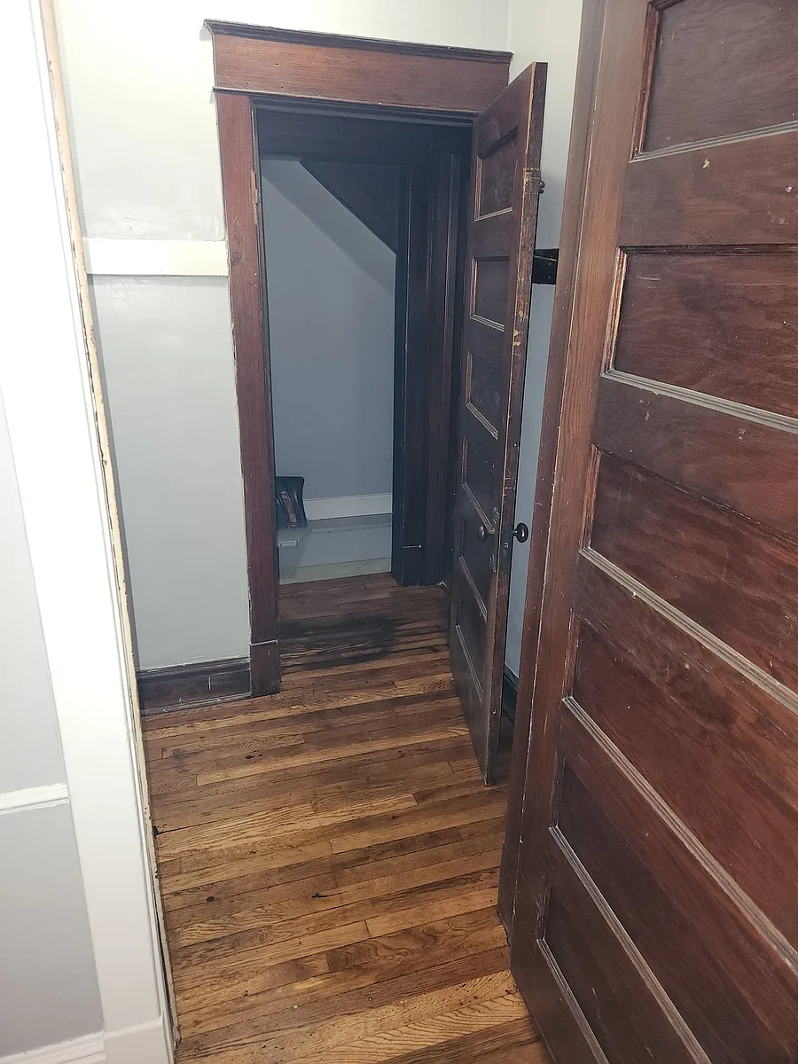 Photo 2 of 18 - 3916 Clark Ave #1 - Kansas City, MO Building Photo - 3916 Clark Ave #1