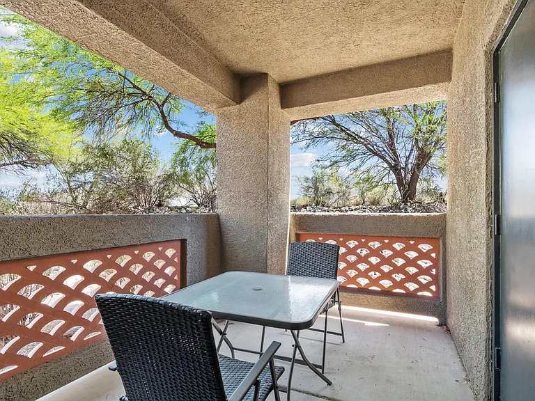 5751 N Kolb Rd #23104 — Photo 2
