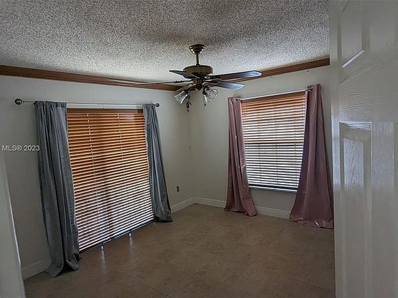 4th image of 11411 NW 92nd Ave