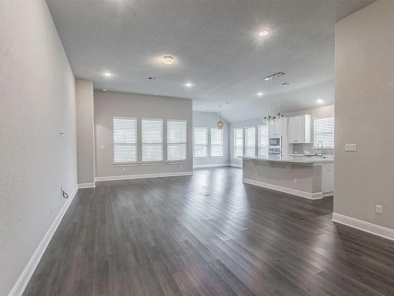1204 Siena Sunset Rd — Photo 2