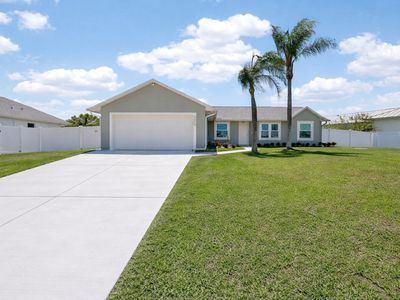 2672 SW Import Drive, Port Saint Lucie, FL, 34987