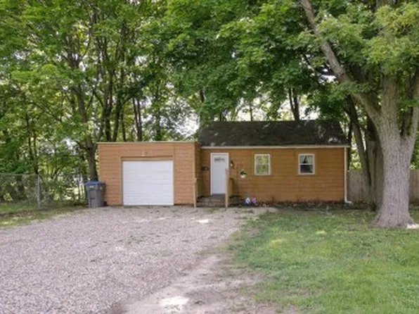 606 S Clay St, Sturgis, MI 49091