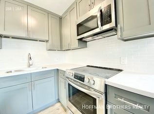 410 S Manhattan Pl #210A, Los Angeles, CA 90020