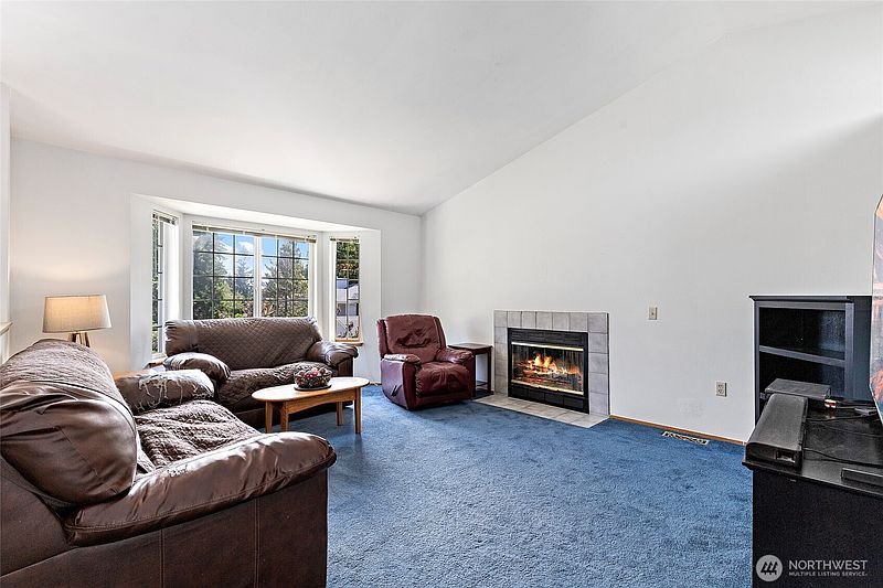 3rd image of 11820 25th Street SE