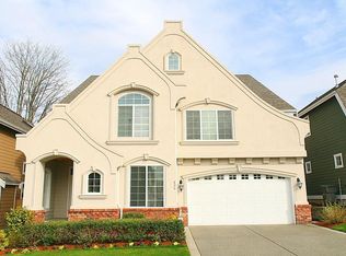 826 Lincoln Ave SE, Renton, WA 98057