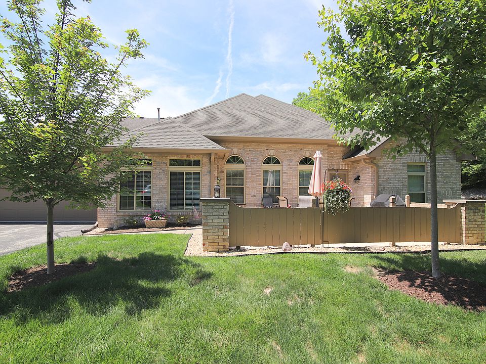 1st image of 7484 Courtyard Way