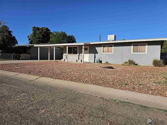 3rd image of 1424 S 28th Ave
