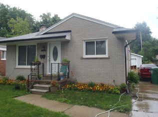24264 Laetham Ave, Eastpointe, MI 48021