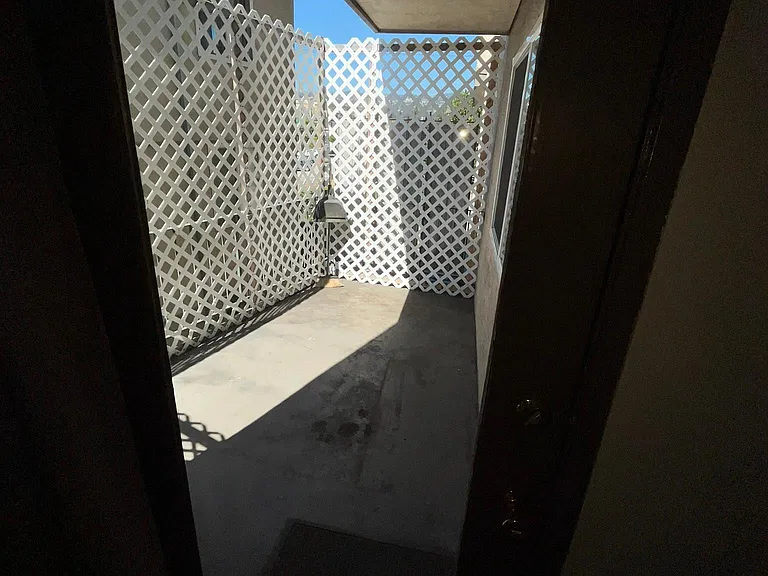 585 Macarthur Blvd #3 — Photo 8