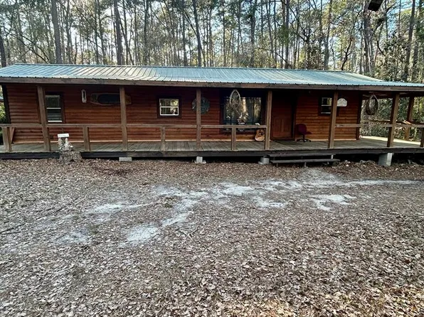 405 Gun Lake Cir, Tifton, GA 31794