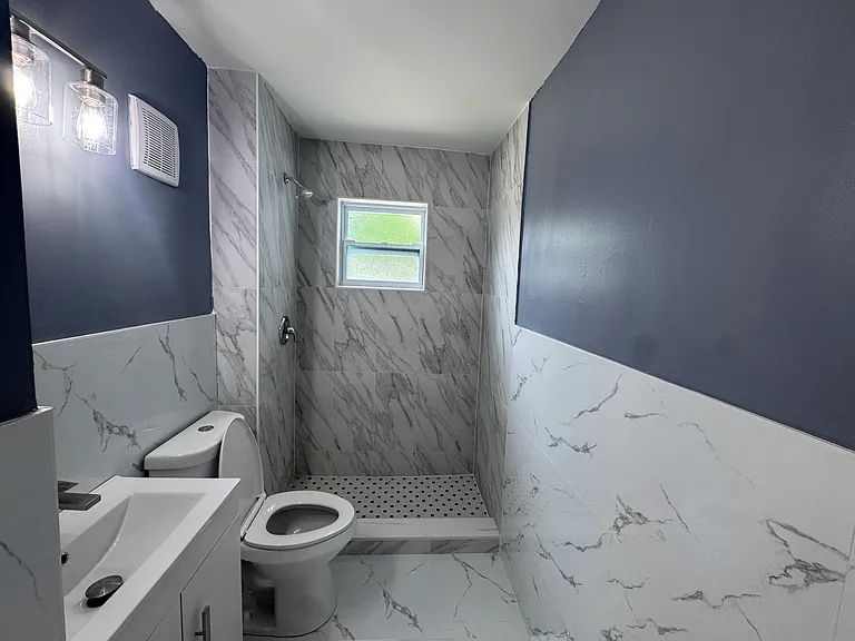 465 Martin Ave — Photo 19