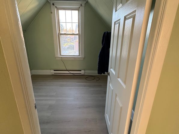 151 Maple Ave Floor 2