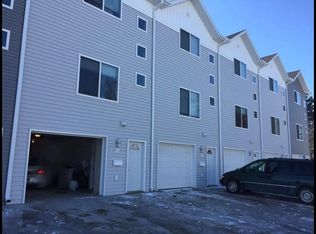 1701 8th St S #6, Moorhead, MN 56560