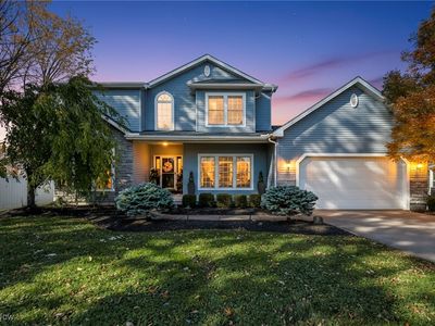 19694 Benbow Rd, Strongsville, OH, 44136