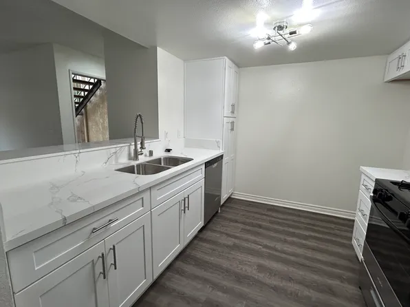 Crescent Run, 7500 Crescent Ave #60ee494ae, Buena Park, CA 90620