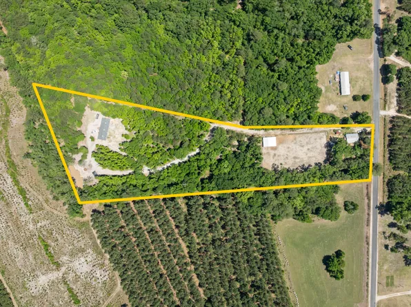 371 Rhode Dr, Cottageville, SC 29435