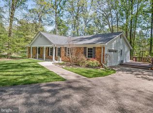 13 Kingshouse Ct, Silver Spring, MD 20905