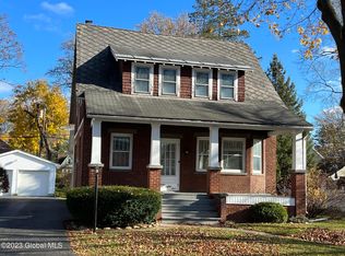 1284 Keyes Ave, Schenectady, NY 12309