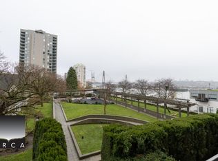 39 6th St #601, New Westminster, BC V3L0B3